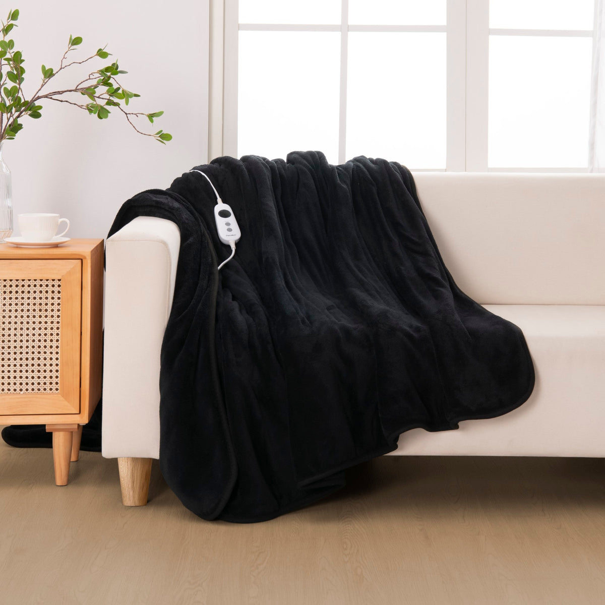 Soft plush heated throw for living room Australia