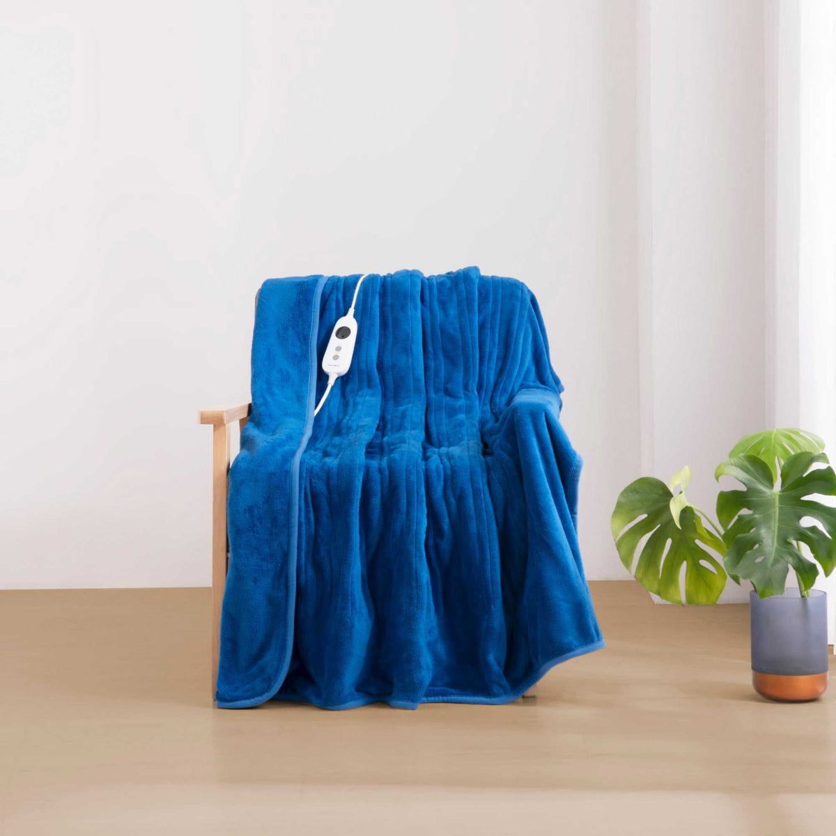 Electric heated throw blanket Australia